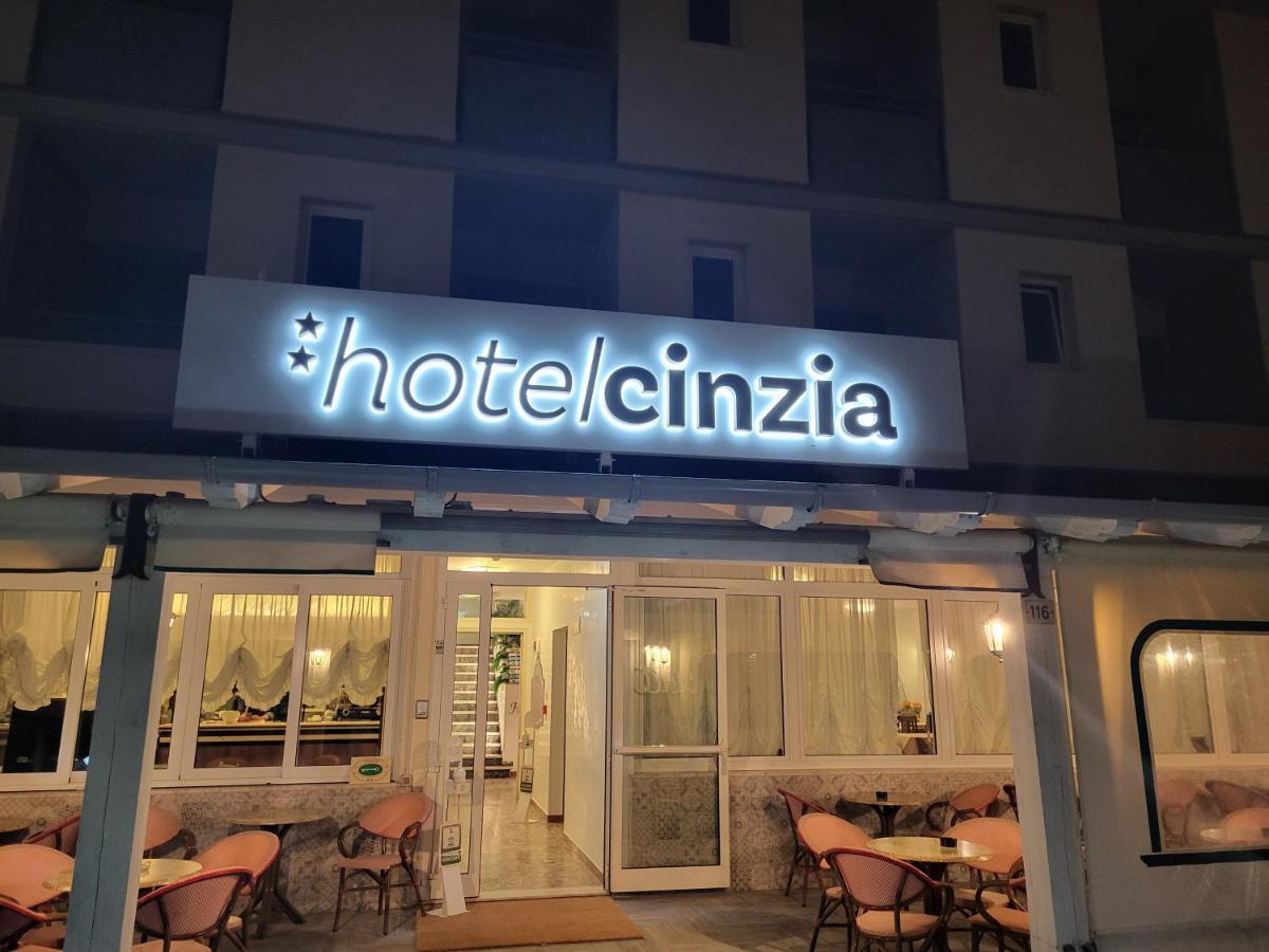 Hotel Cinzia 卡奥莱 外观 照片